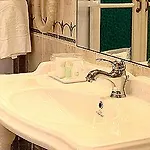 Hotel Continental Centre Pau