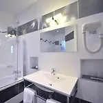 Hotel Continental Centre 3*