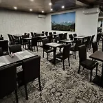 Hotel Continental Centre Pau