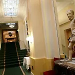 Continental Centre Hotel Pau