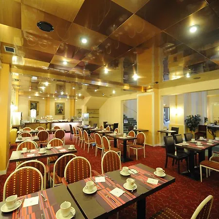 Continental Centre 3* Pau