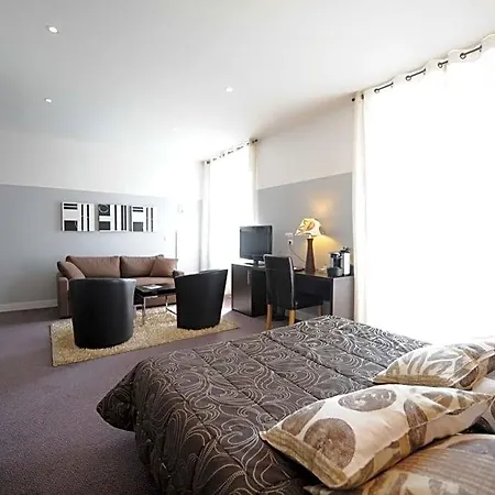 Continental Centre 3*