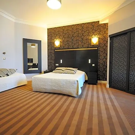 Continental Centre Hotel 3*