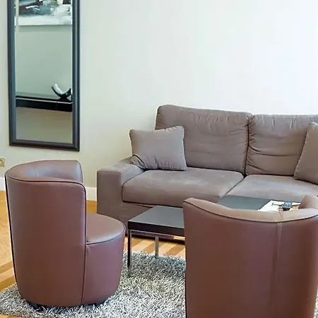 Continental Centre Hotel 3*