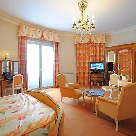 Continental Centre Hotel