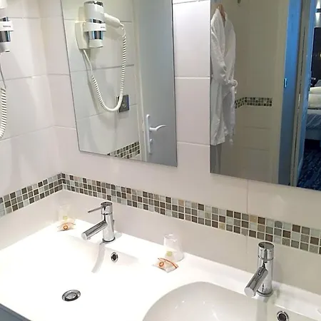 Continental Centre 3* Pau