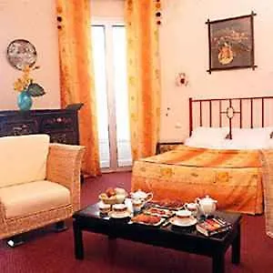 Hotel Continental Centre 3*