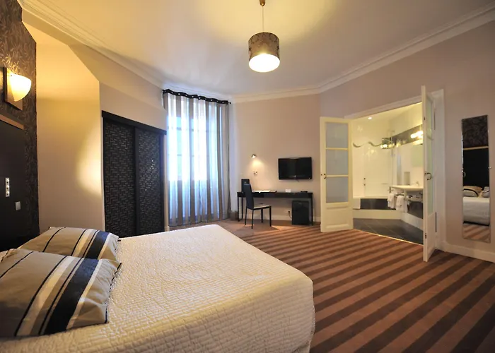 Hotel Continental Centre 3*