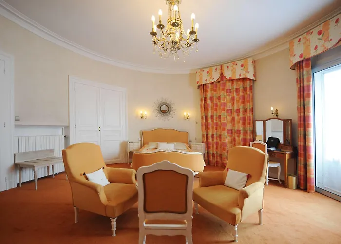 Continental Centre Hotel