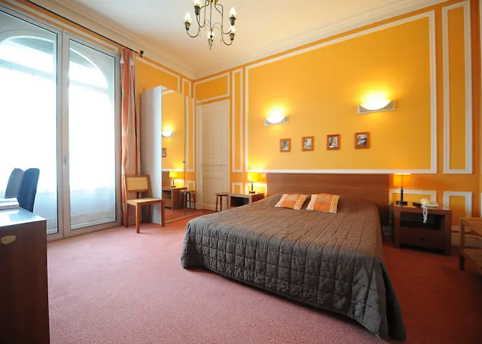 Hotel Continental Centre 3*