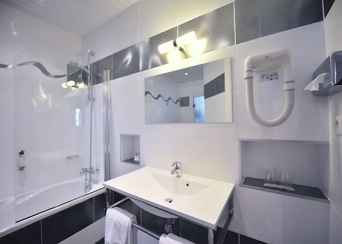 Hotel Continental Centre 3*