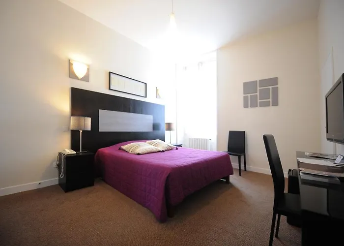 Continental Centre 3* Pau